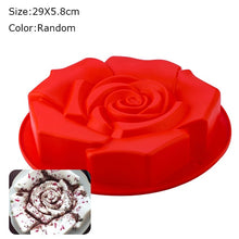 Load image into Gallery viewer, Silicone Cake Molds Flower Crown Shape  Baking  mold kitchen Tool 3D Bread Pastry Mold Pizza Pan DIY Birthday Wedding Party
