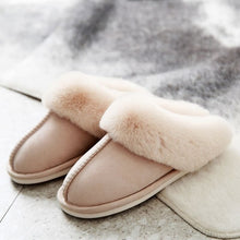 Load image into Gallery viewer, JIANBUDAN Plush warm Home flat slippers Lightweight soft comfortable winter slippers Women&#39;s cotton shoes Indoor plush slippers
