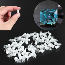 Load image into Gallery viewer, Mini Jellyfish Model Resin Craft Fillers DIY Jewelry Making Supplies
