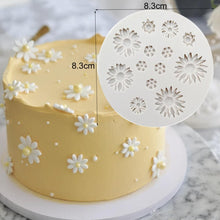 Load image into Gallery viewer, Mini Daisy Silicone Mold Fondant Cake Decorating Tool Sugarcraft Chocolate Moulds Gumpaste Baking Cupcake Molds Bakeware M2597
