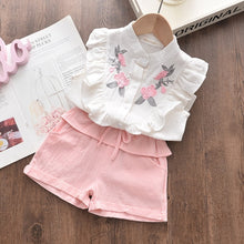 Load image into Gallery viewer, Menoea Girls Sets New Spring Summer Floral Children Sleeveless T-shirt+Solid Shorts 2PCS Kids Suit Fashion 3-7T Children Clothes
